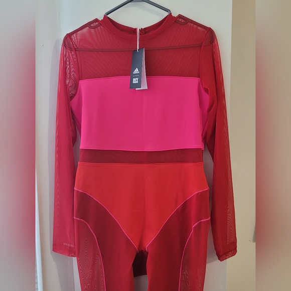 Ivy Park Blocked Catsuit (Plus Size - 1X) - Picture 3 of 4
